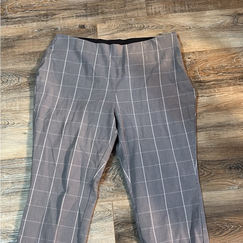 Women’s Dress Pants